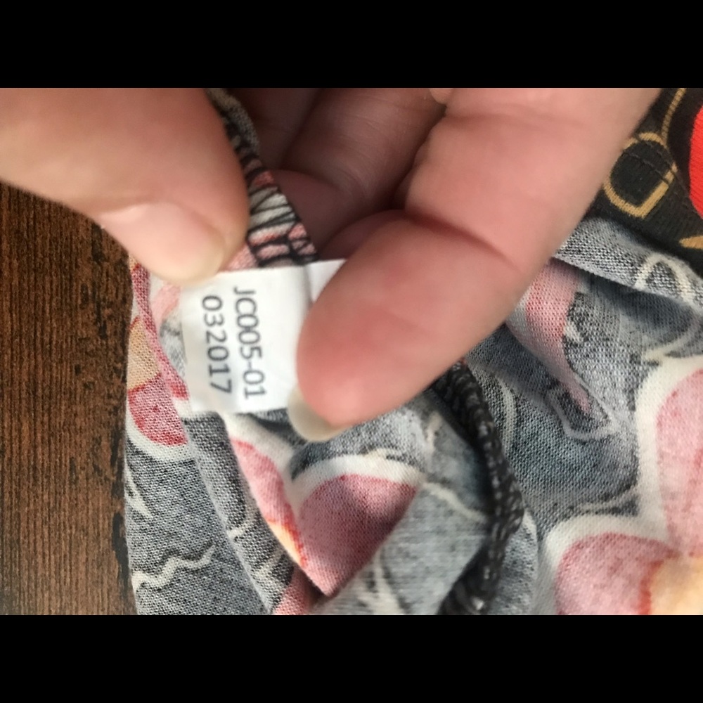 LuLaRoe Women's Disney Minnie Mouse Shirt Size XXS - Picture 9 of 9